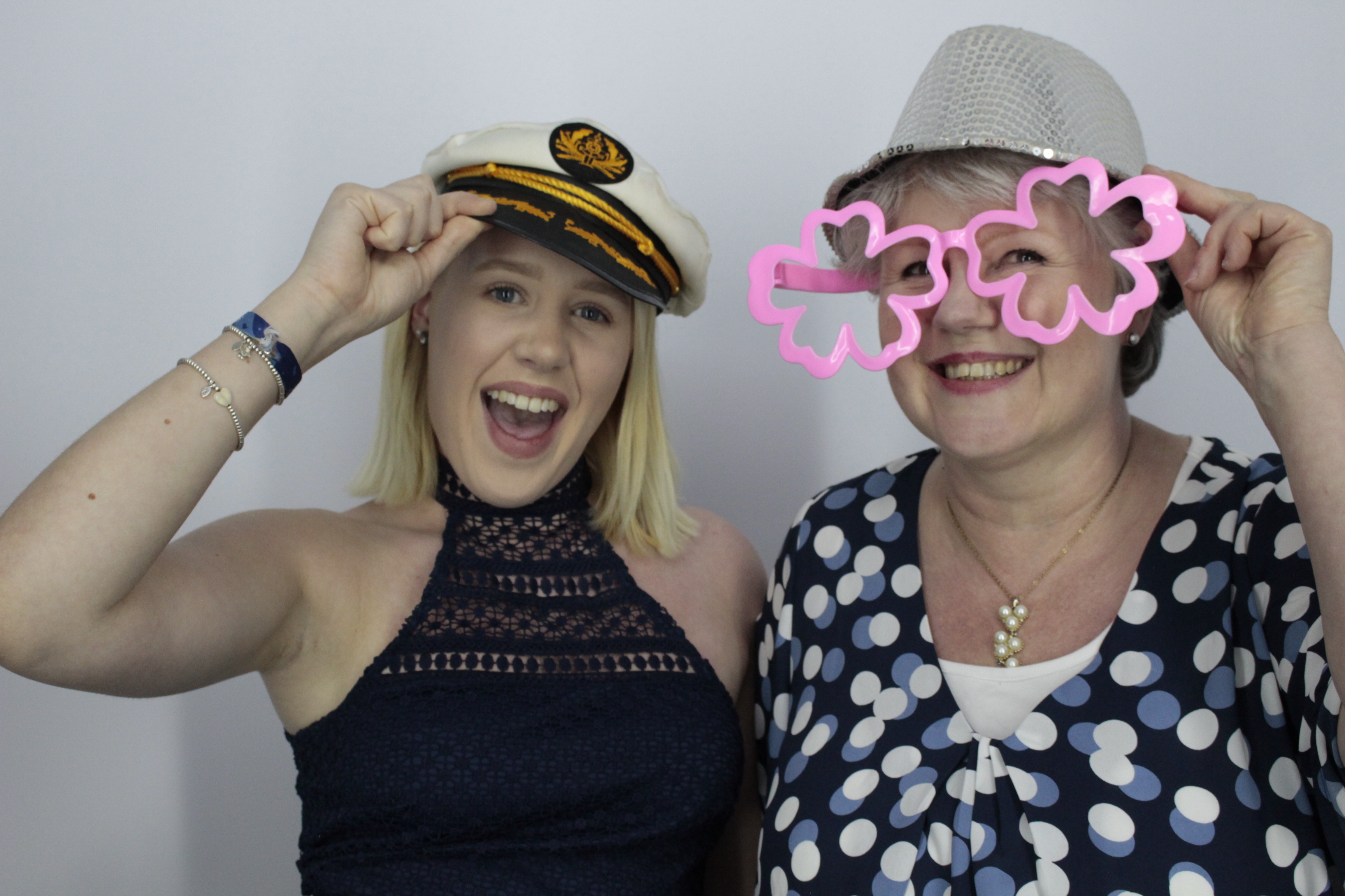 Eleanor's 50th Birthday | View more photos from the event at gallery.myphotoboothexperience.co.uk/u/MyPhotoBoothExperienceLtd/Eleanors-50th-Birthday
